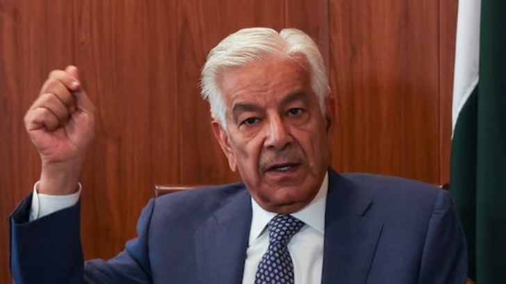https://www.salarnews.in/public/uploads/images/newsimages/maannewsimage05102025_200625_Khawaja Asif.png